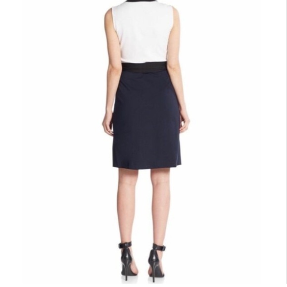 Diane Von Furstenberg sleeveless Gracie wrap black/white/navy blue dress in sz 2 - Picture 2 of 6